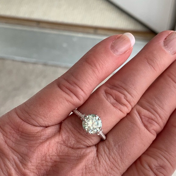 2.10 Carat VVS1 Sky Blue Moissanite Ring, Size 8 - Picture 7 of 8